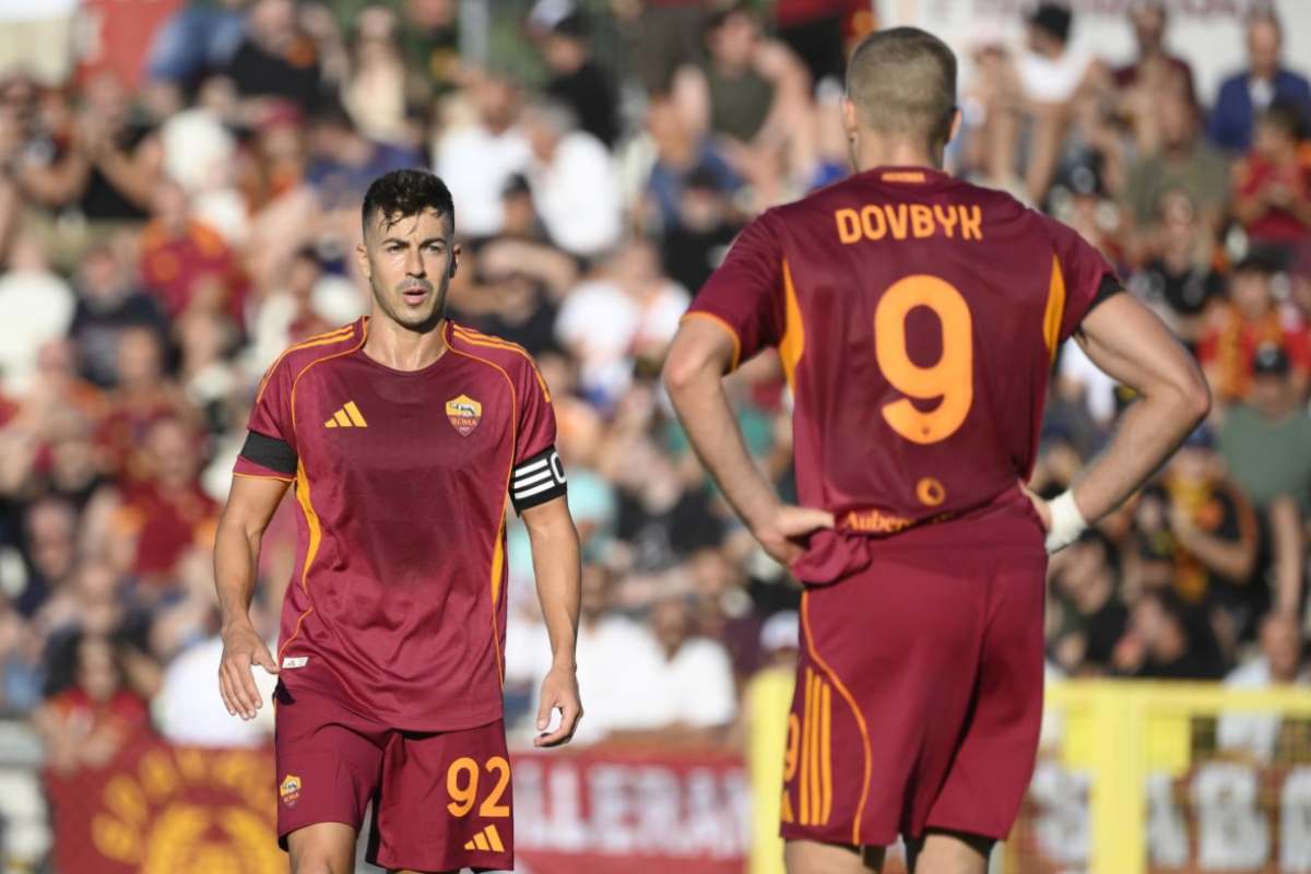 L'attaccante della Roma Artem Dovbyk