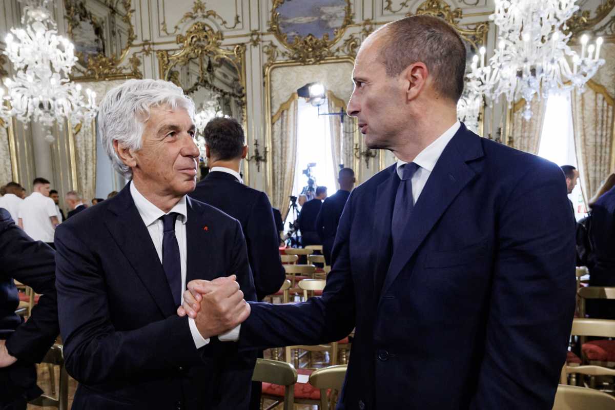 Gasperini e Allegri si stringono la mano