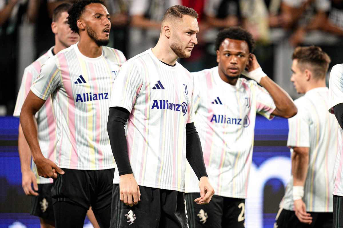 Giocatori della Juventus si preparano 