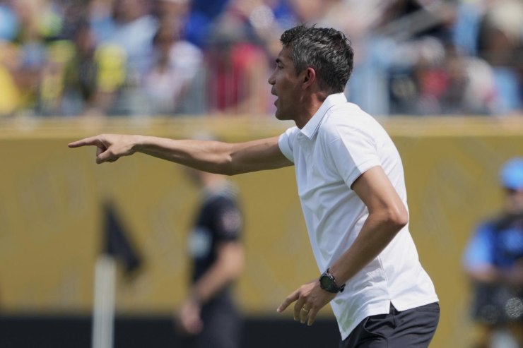 Lage del Benfica è stato esonerato 