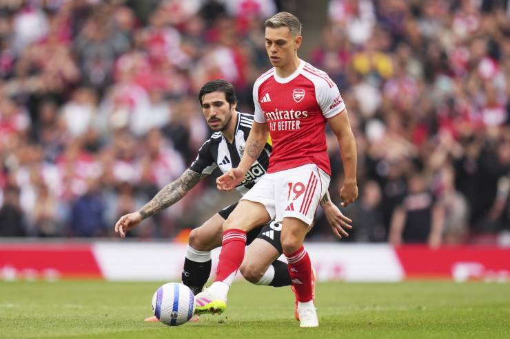 Leandro Trossard, centrocampista belga dell'Arsenal