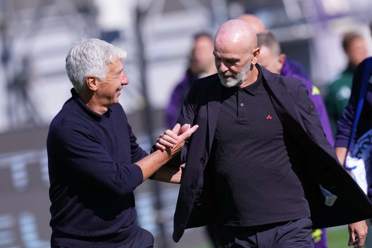 Gasperini e Pioli si salutano prima di Fiorentina-Roma