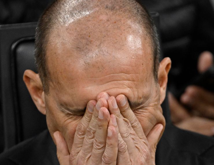 Massimiliano Allegri, del Milan, si dispera in panchina
