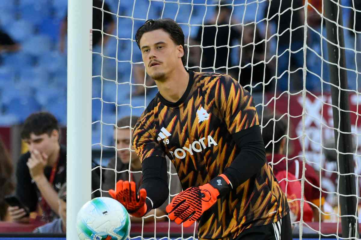 Mile Svilar tra i pali