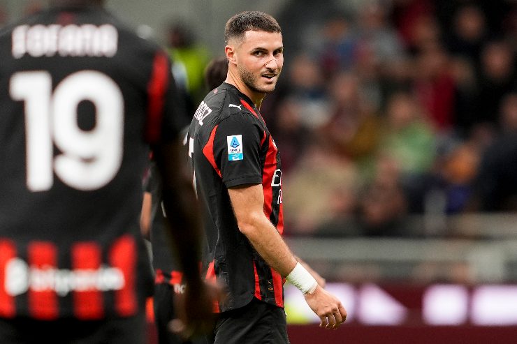 Santiago Gimenez del Milan