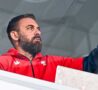 Daniele De Rossi saluta i tifosi dalla tribuna