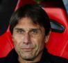 Antonio Conte in panchina prima del fischio d'inizio