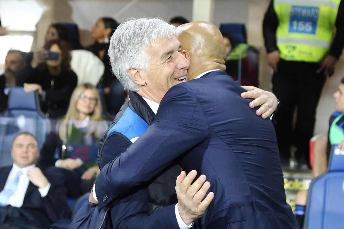 Gasperini e Spalletti si abbracciano