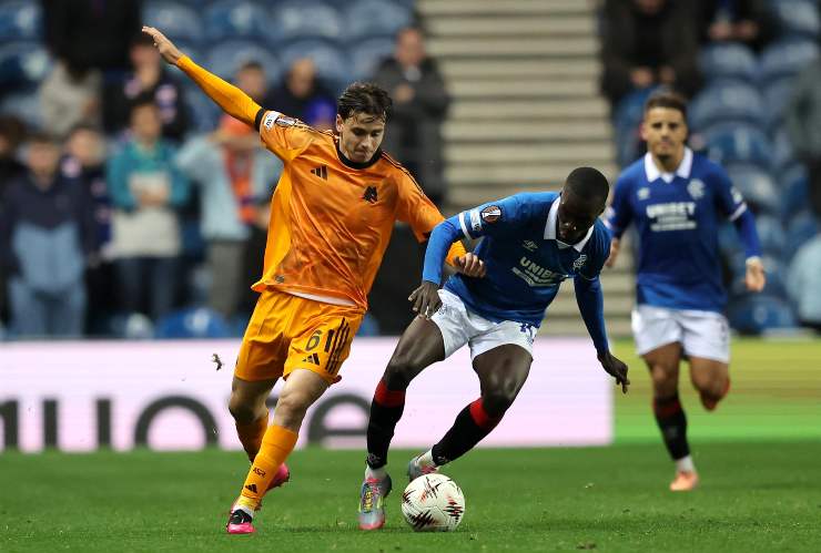 Pisilli prova ad ad arrivare sul pallone