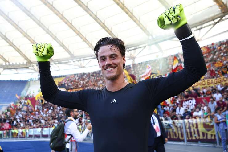 Mile Svilar esprime tutta la sua gioia