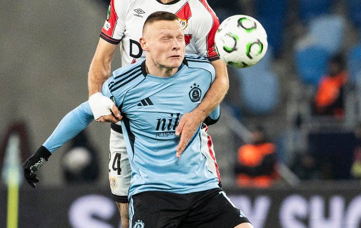 Nino Marcelli protegge il pallone