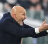 Luciano Spalletti dà indicazioni alla squadra