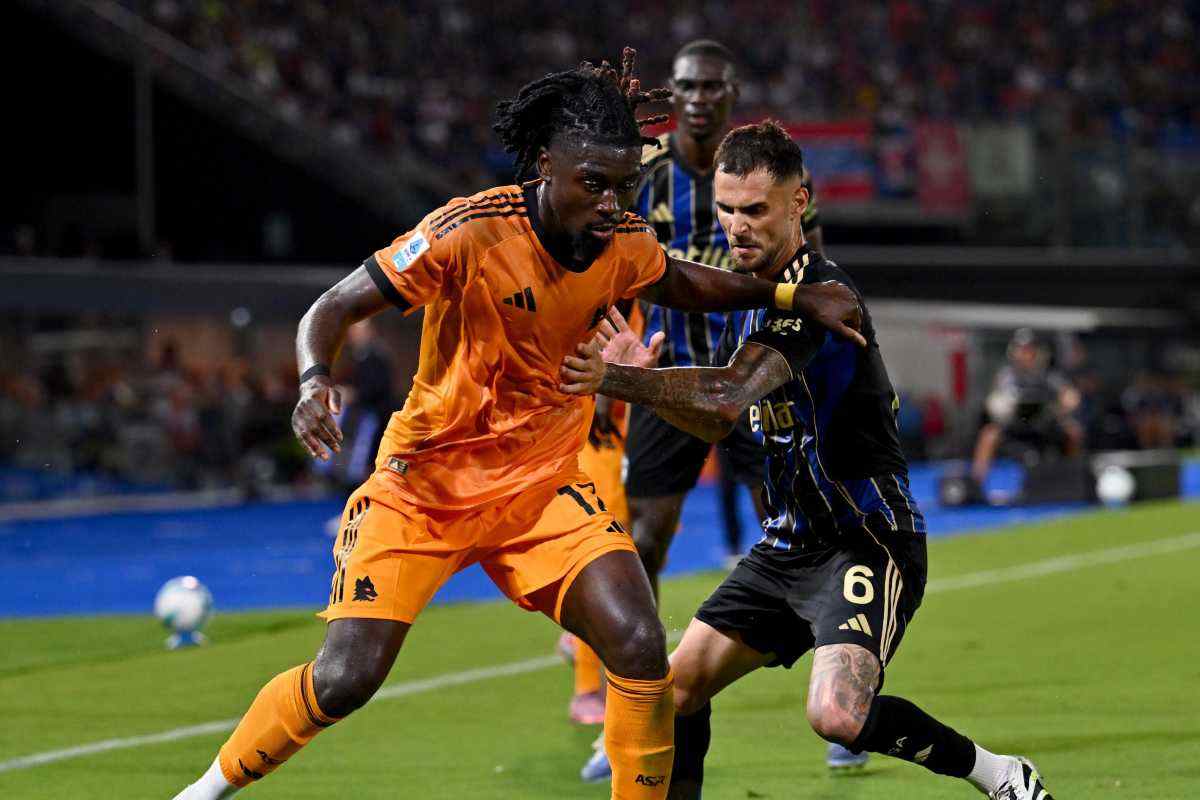 Manu Koné difende il pallone dal pressing avversario