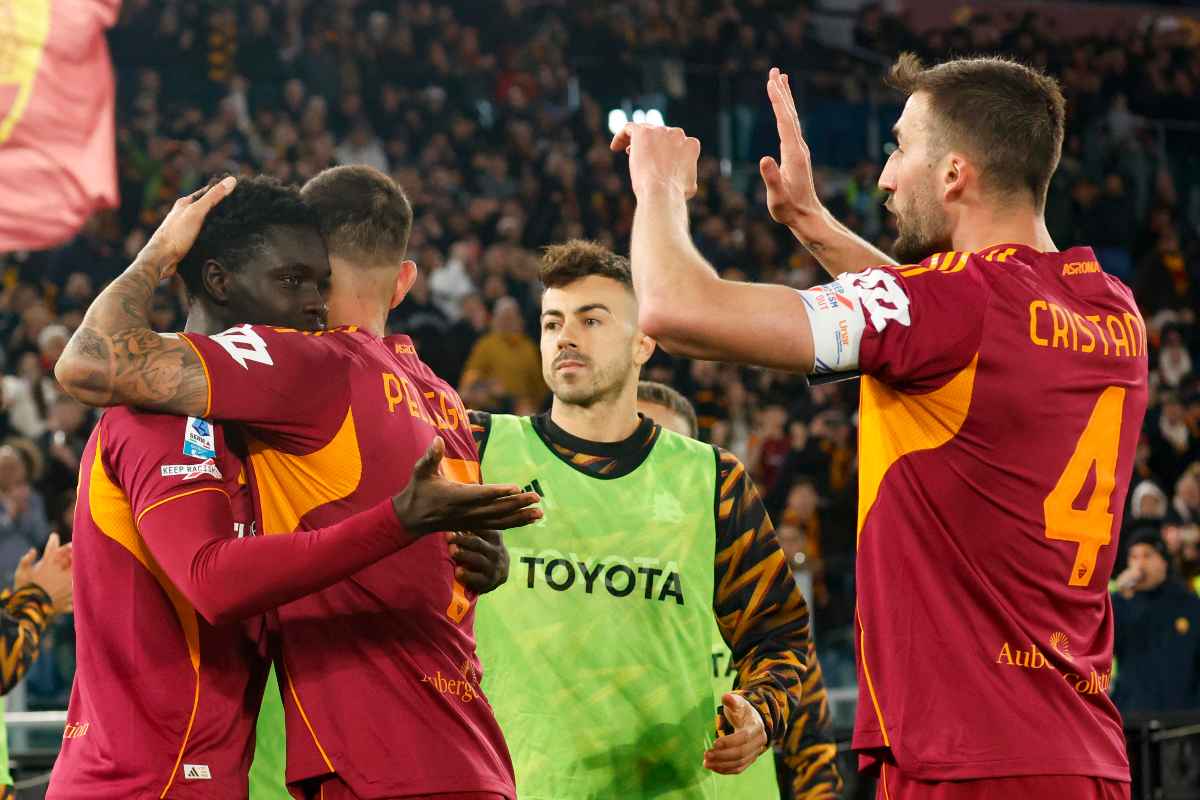 Vaz esulta insieme a Pellegrini e Cristante