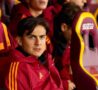 Paulo Dybala sulla panchina della Roma