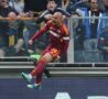 Malen esulta dopo il 3-2 al Parma
