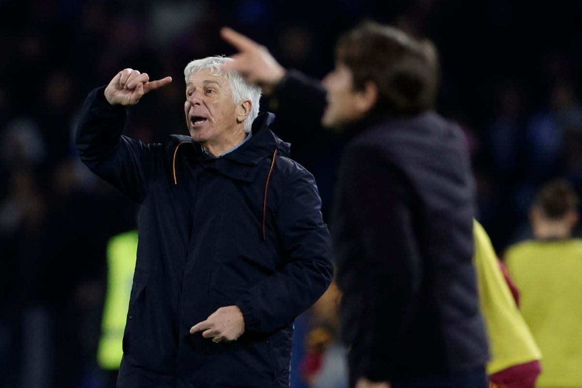 Gasperini e Conte durante Napoli-Roma