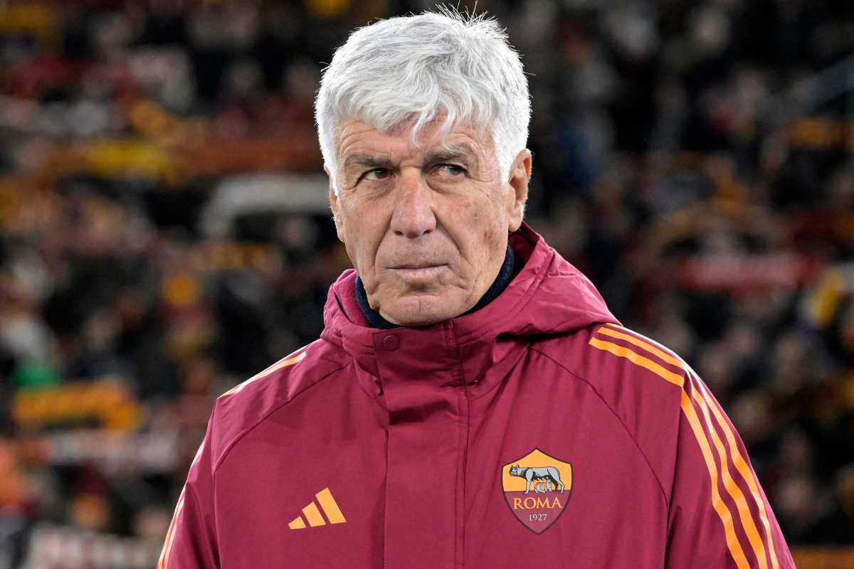Gian Piero Gasperini scuro in volto