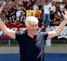 Gasperini esulta sotto la Curva Sud
