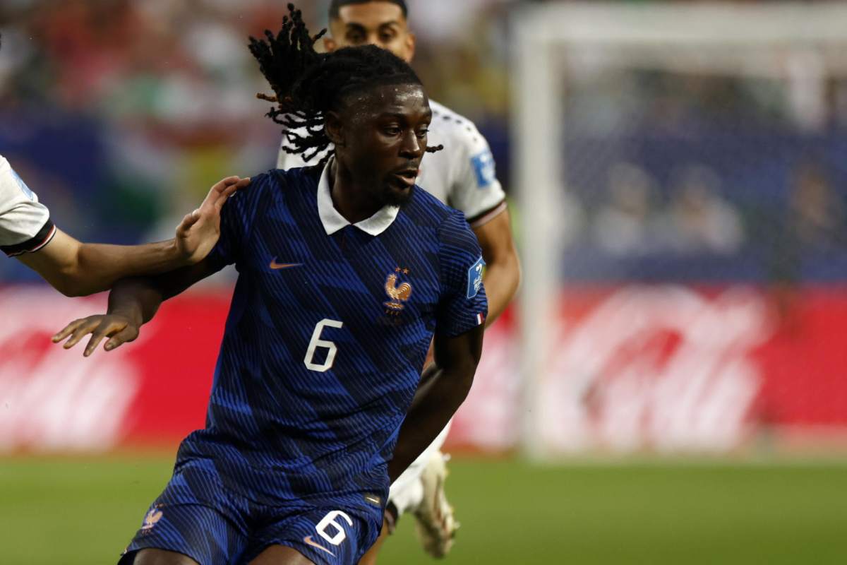 Manu Koné con la maglia della Francia