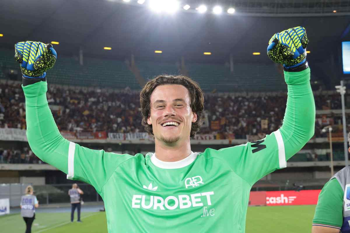 Mile Svilar, portiere della Roma
