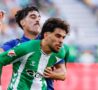 Abde protegge il pallone da un avversario