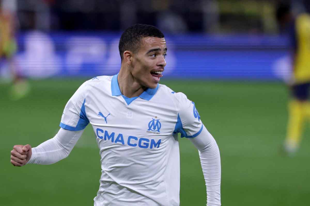 Mason Greenwood esulta