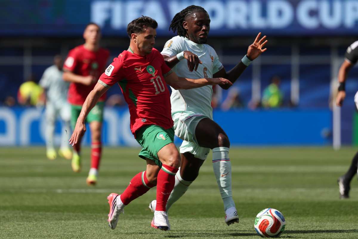 Manu Koné ruba palla a Brahim Diaz