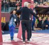 Gasperini e Chivu si abbracciano