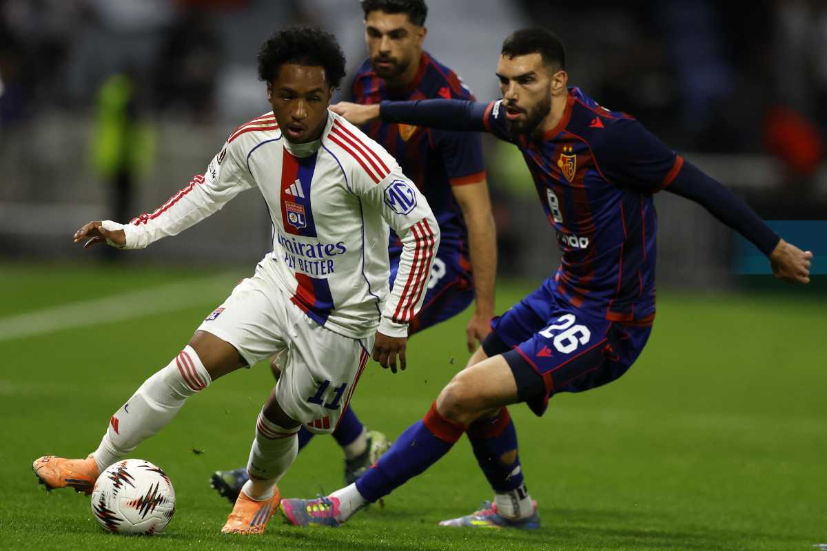 Fofana in azione con la maglia del Lione