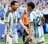 Molina esulta insieme a Messi