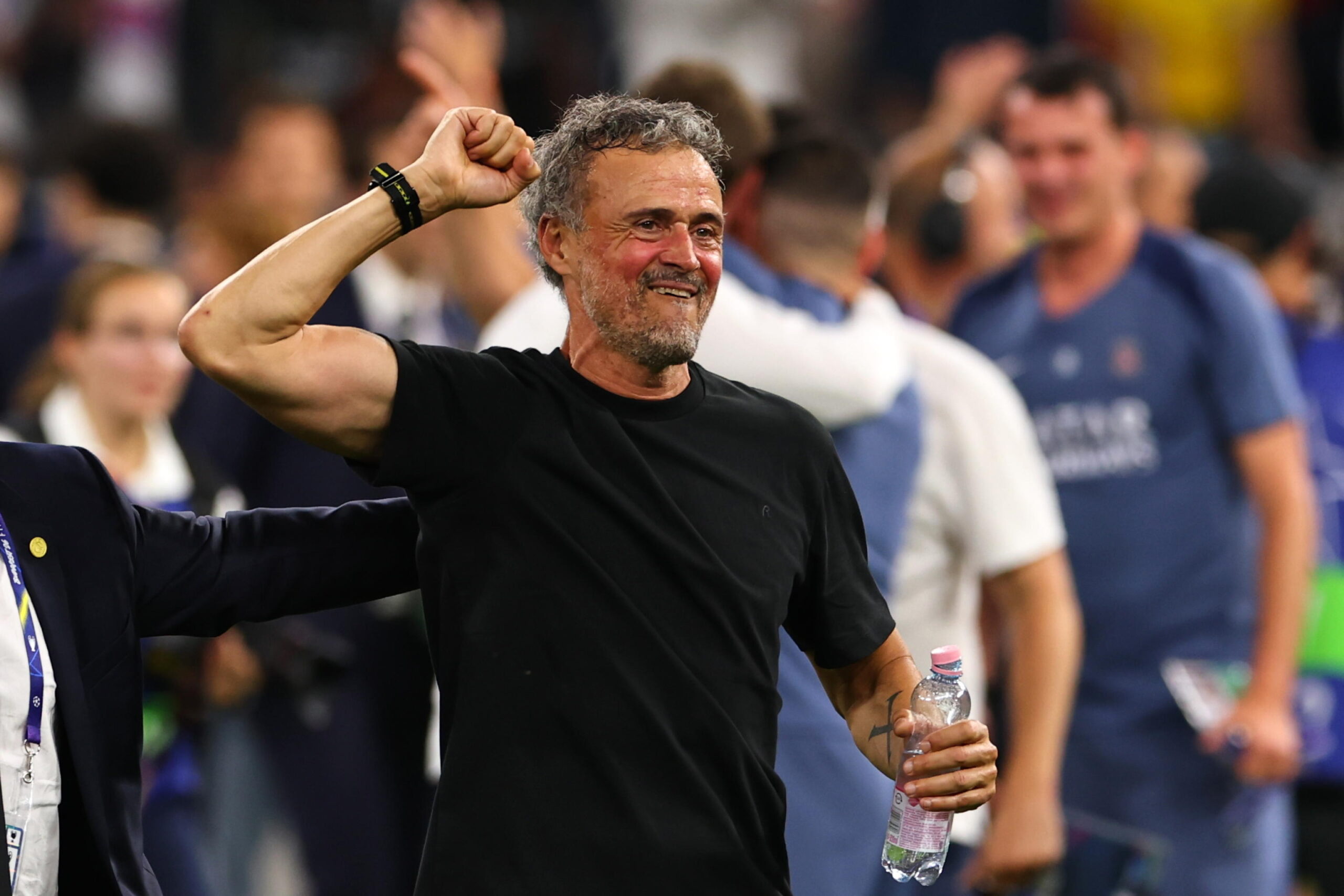 Luis Enrique dopo la vittoria in finale di Champions