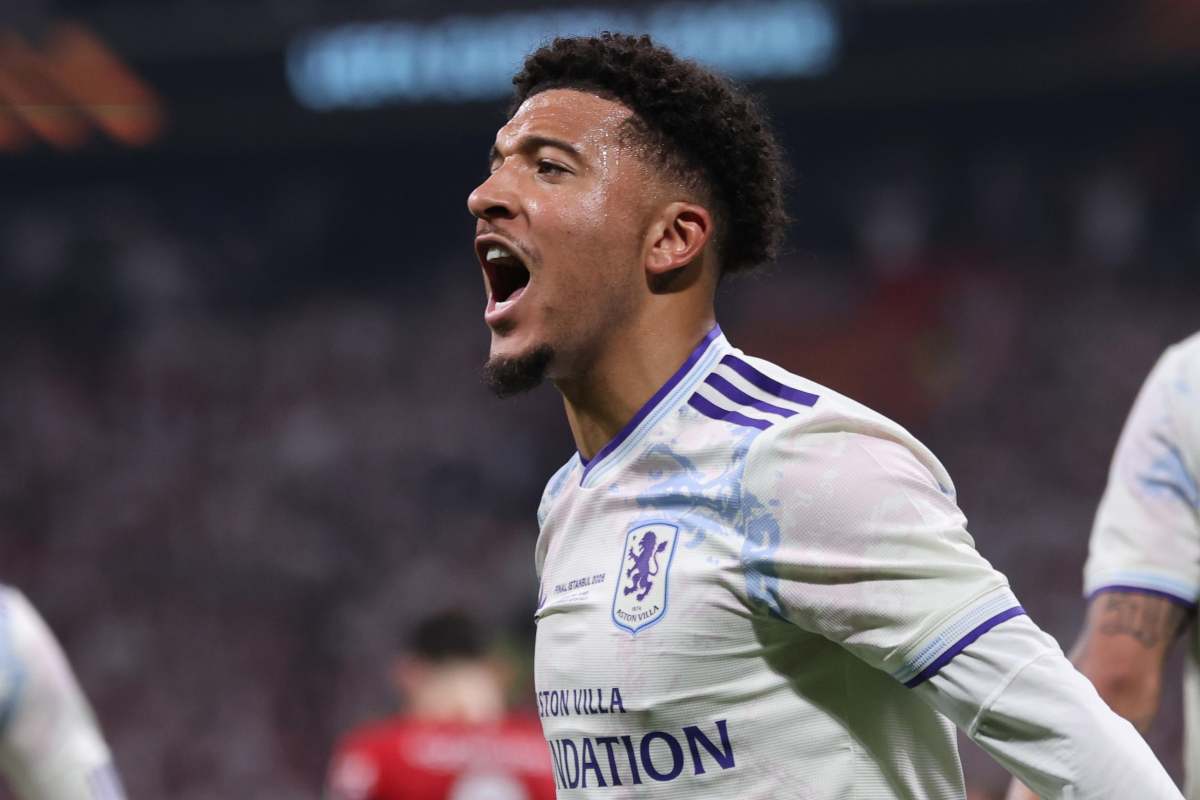 Jadon Sancho esulta dopo un gol