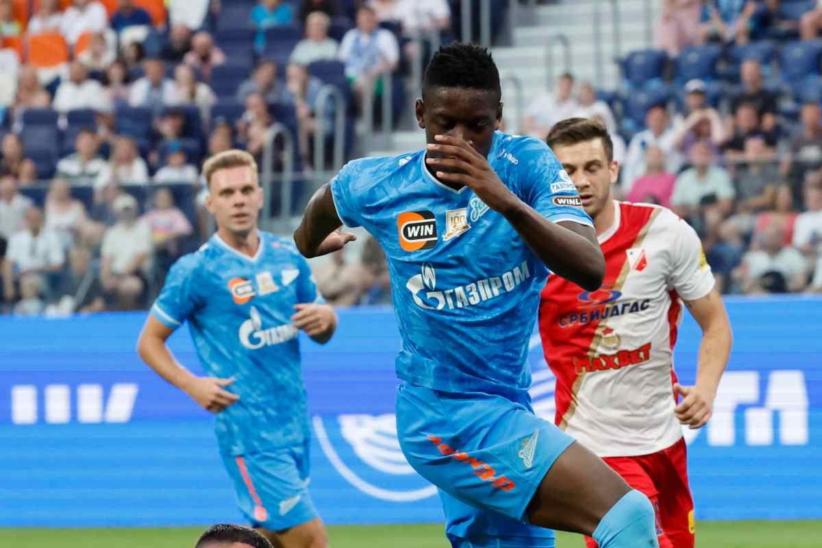 Luiz Henrique in azione con lo Zenit