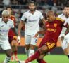 Malen si avventa sul pallone