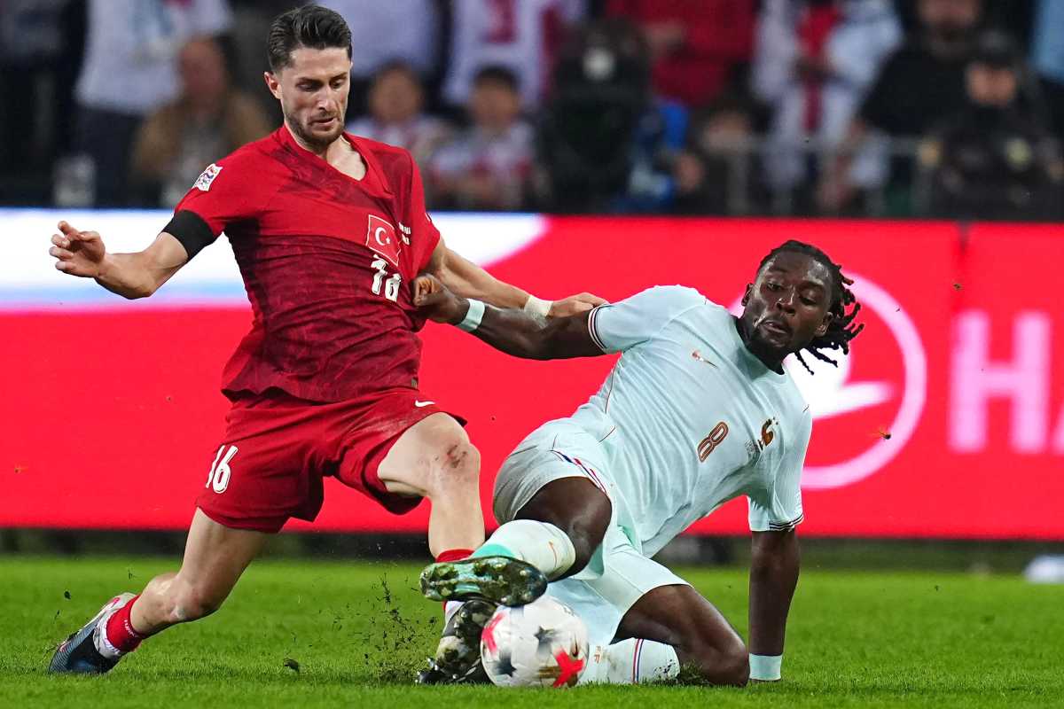 Koné in scivolata durante Turchia-Francia