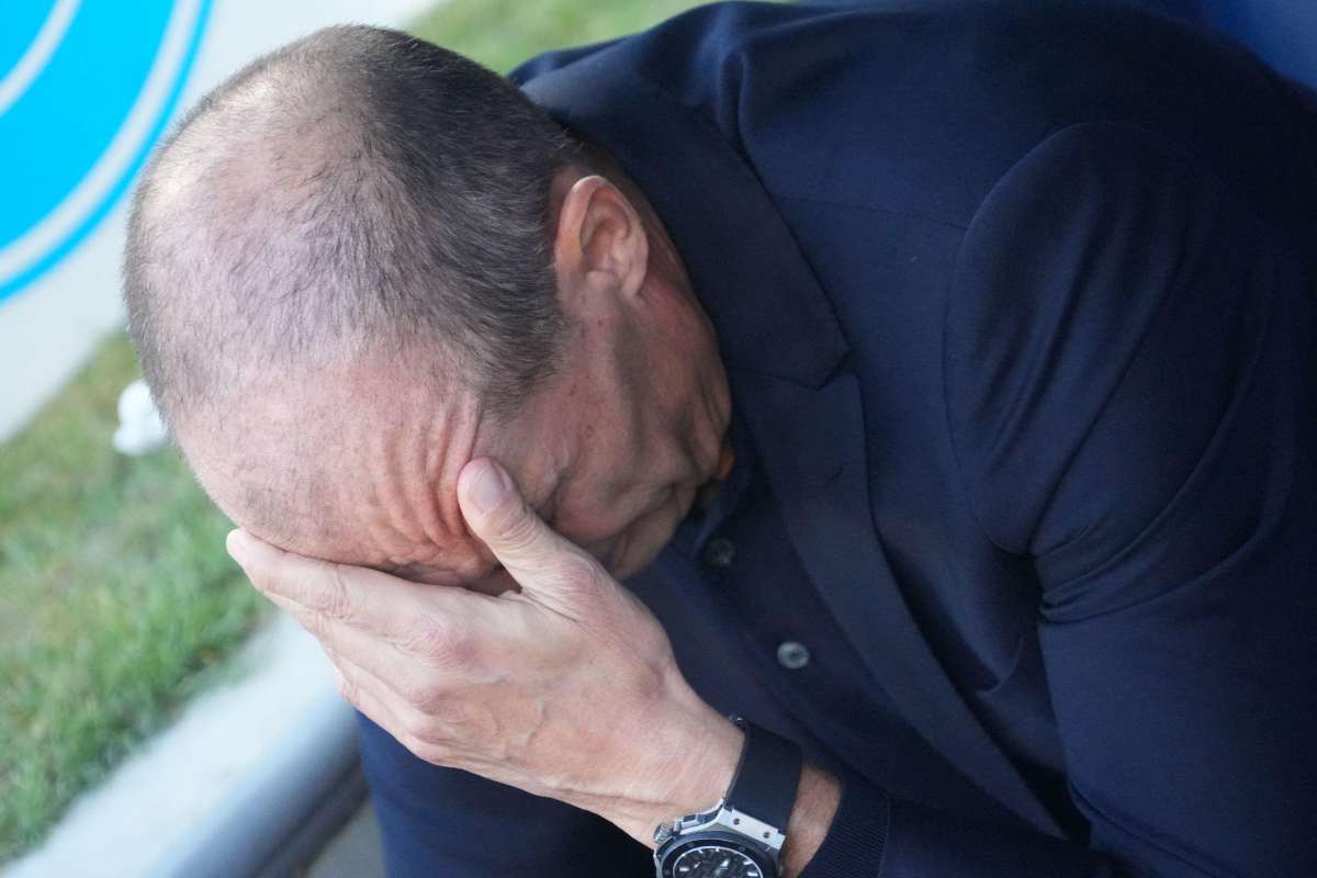 Allegri disperato in panchina